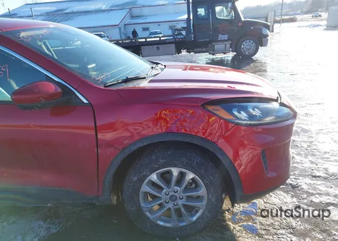 2020 Ford Escape Se z USA, uszkodzony, nr VIN 1FMCU9G6XLUC08122